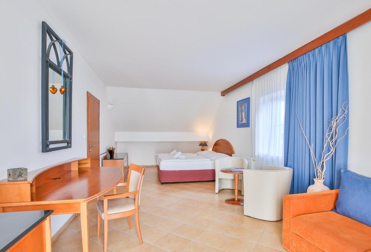 Hotel Barborka Přední Výtoň Екстериор снимка