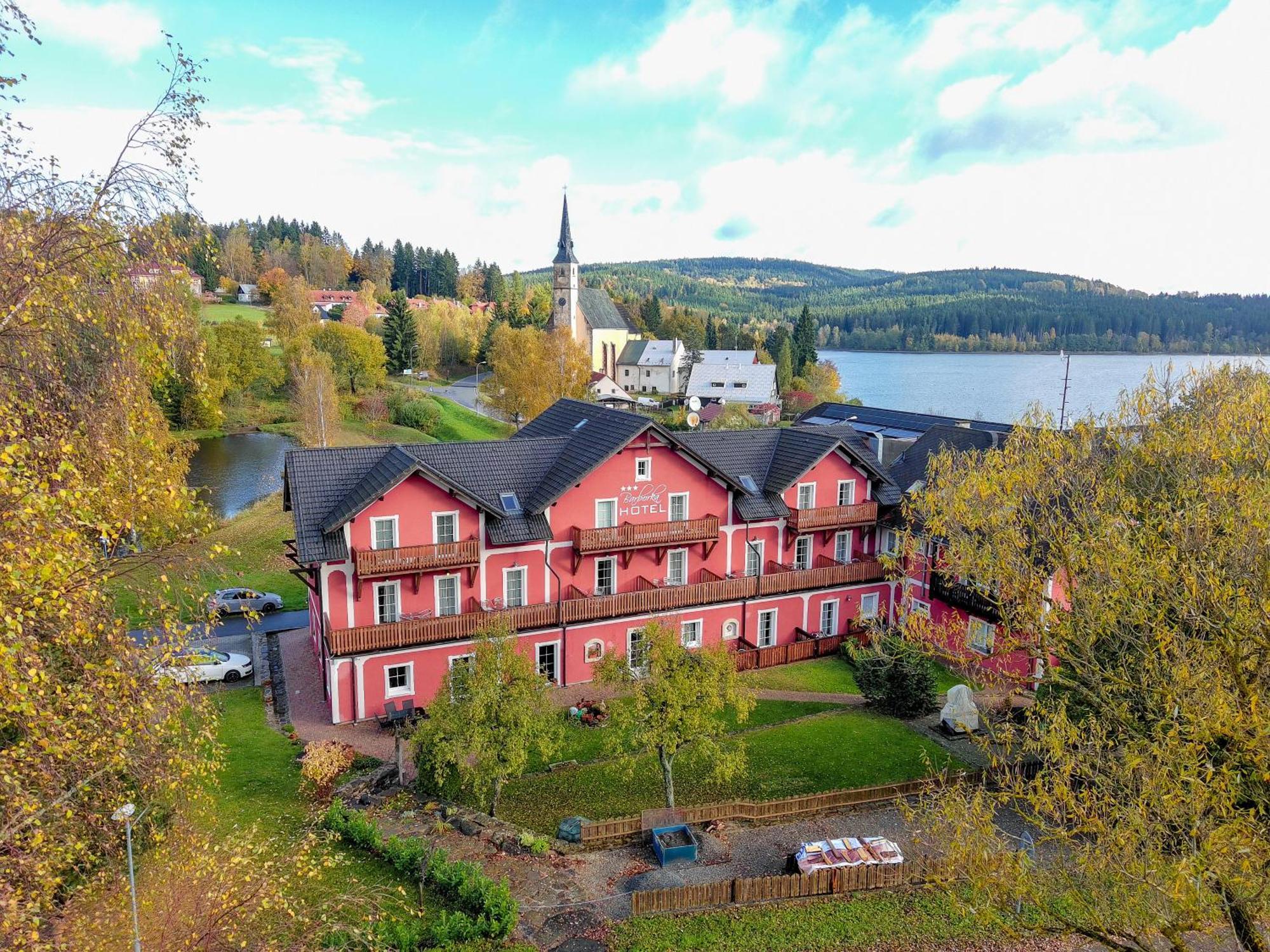 Hotel Barborka Přední Výtoň Екстериор снимка